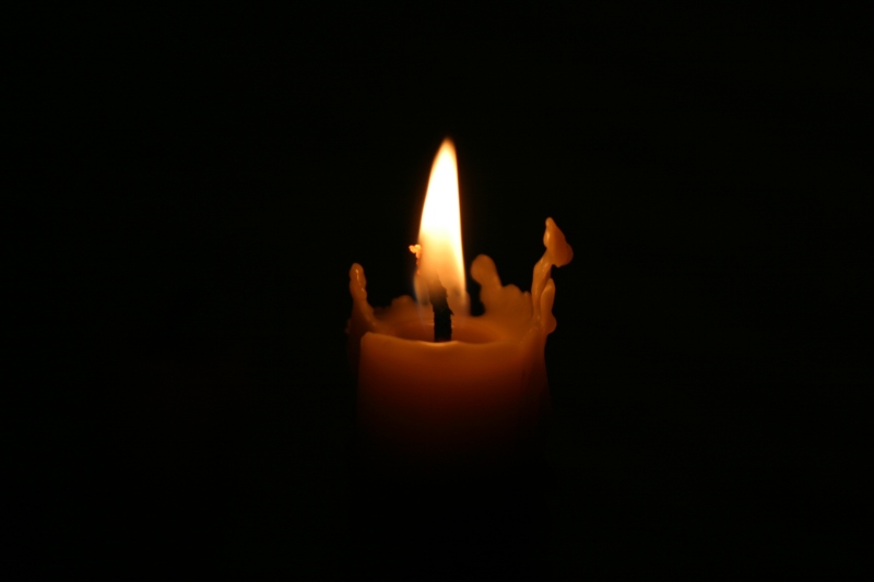 candle-in-the-dark